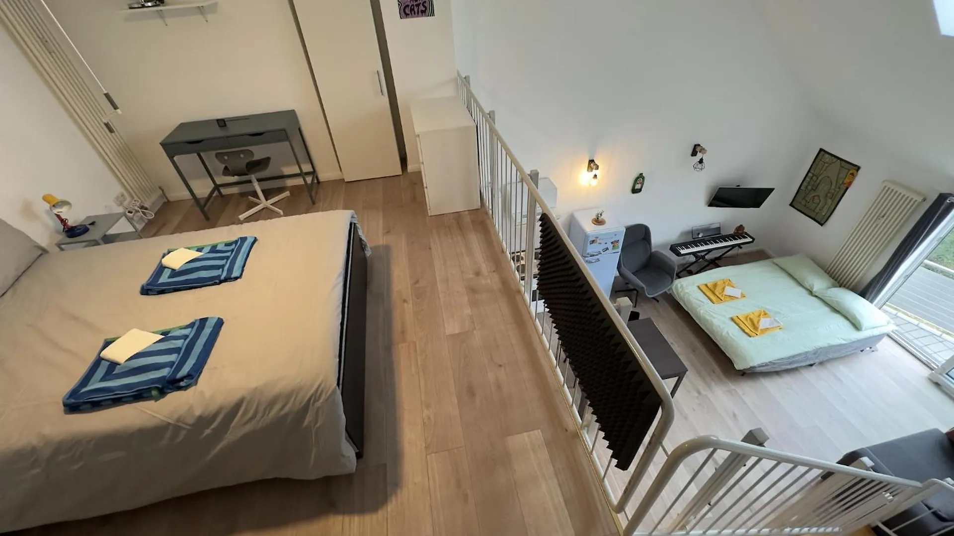 Inspiring, Bright Loft - Garage, Wifi, Bicycle Apartment Berlin Germany