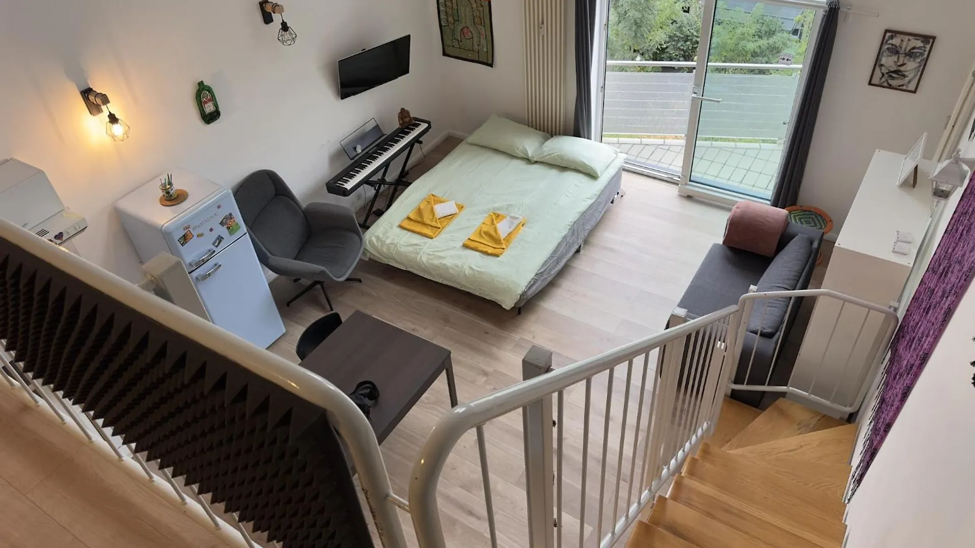 Inspiring, Bright Loft - Garage, Wifi, Bicycle Apartment Berlin
