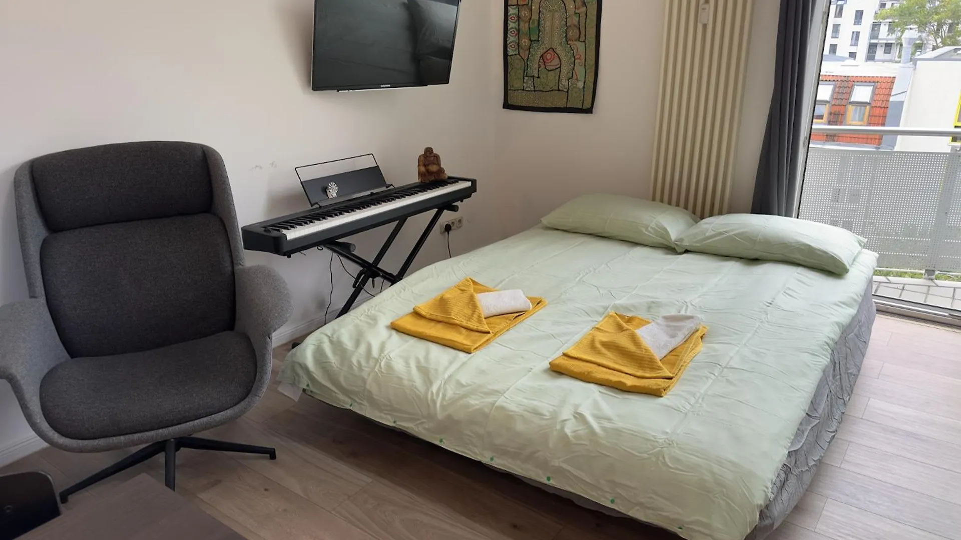 Inspiring, Bright Loft - Garage, Wifi, Bicycle Apartment Berlin