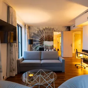 سكانديك بوتسدام بلاتز فندق